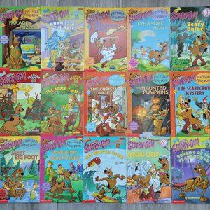 SCOOBY DOO MYSTERY BOOK LOT OF 15 READERS LEVEL 1 & 2 SCHOLASTIC CARTOON NETWORK